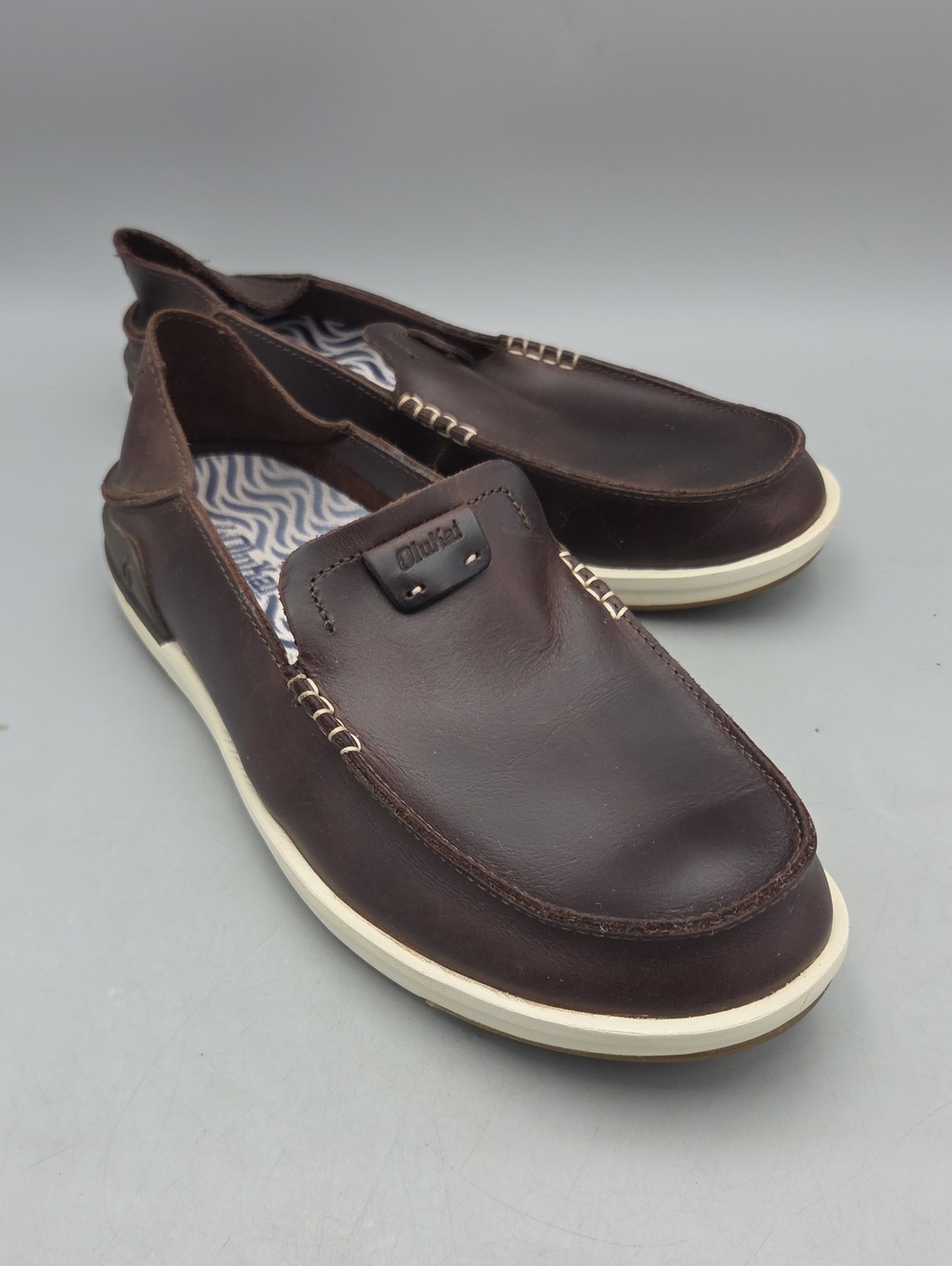 Olukai Kakaha Mens Sz 10.5 Dark Java Brown Leather Slip On Boat Loafers Shoes